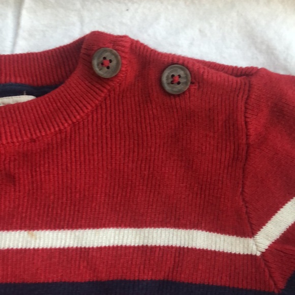 Kids red sweater with cute buttons at the collar - Picture 2 of 3